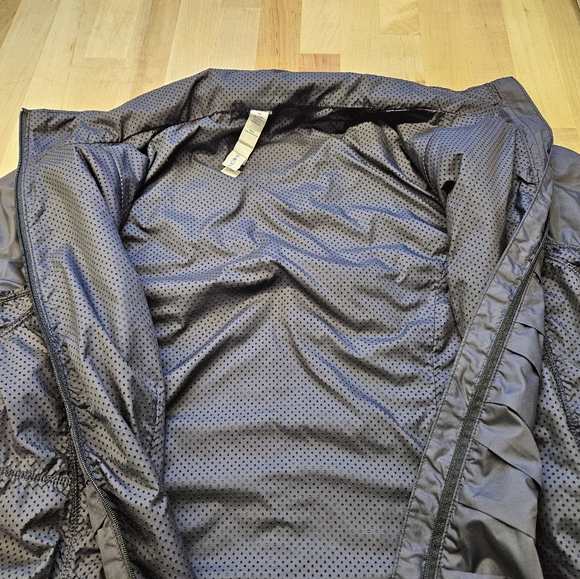 Lululemon Athletica Womens Run Take Flight Full Zip/ZipUp Jacket Black Size 10 - Picture 9 of 9
